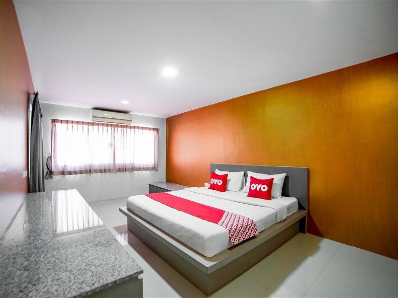 Oyo 460 Int Place Banguecoque Exterior foto