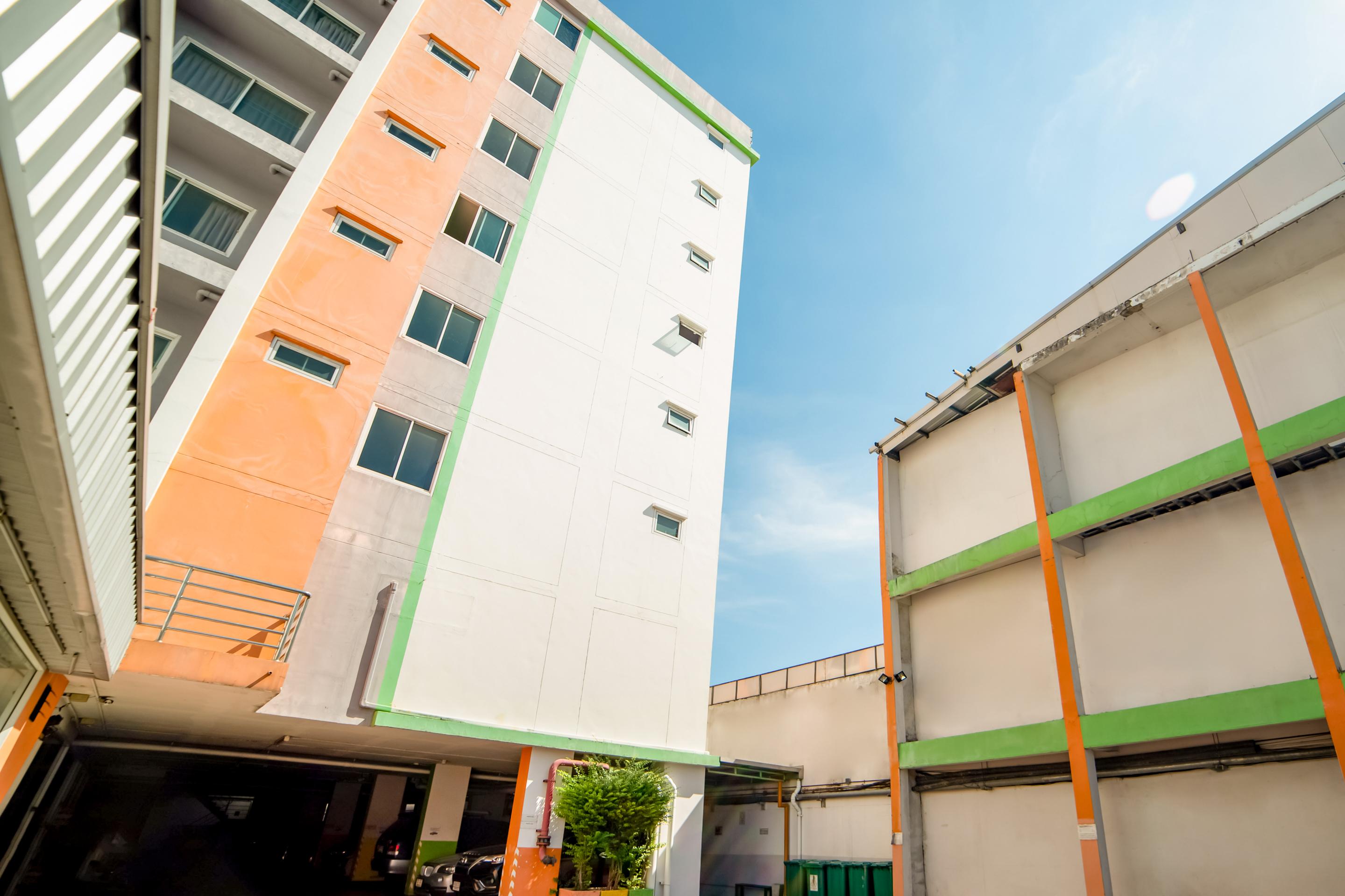 Oyo 460 Int Place Banguecoque Exterior foto