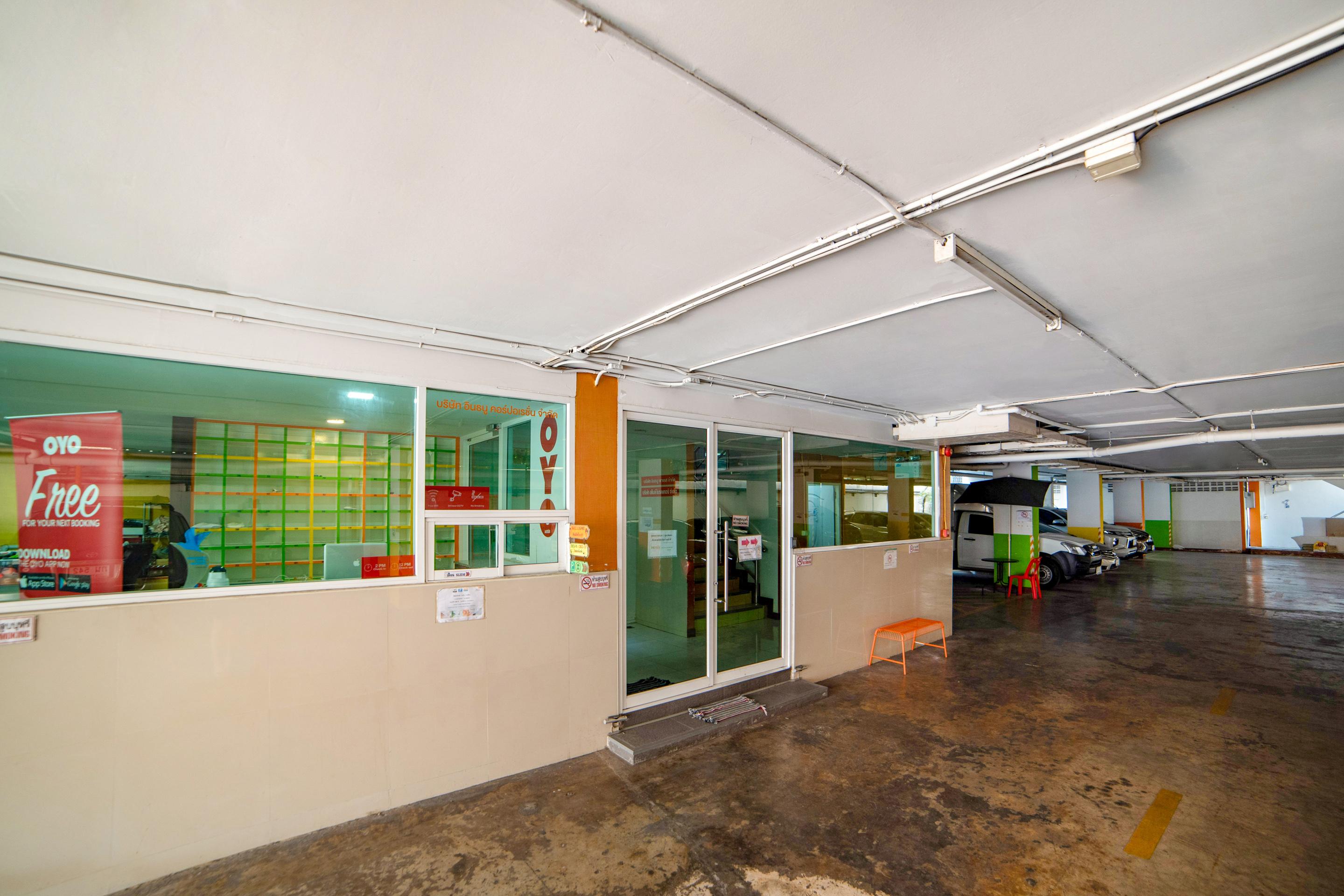 Oyo 460 Int Place Banguecoque Exterior foto